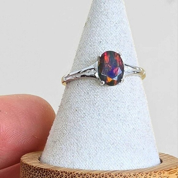 925 Sterling Silver Ring with Natural Black Opal 8x6mm - Picture 3 of 6